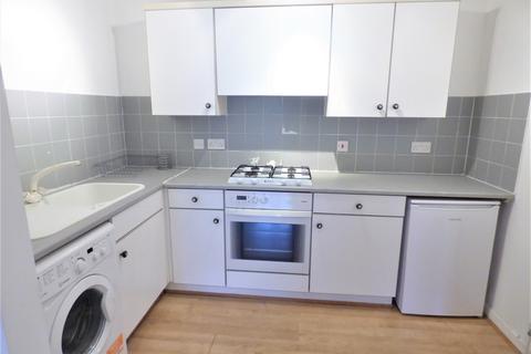 1 bedroom flat to rent, Millennium Place, Cambridge Heath Road, Bethnal Green E2