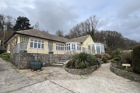 4 bedroom bungalow to rent, Harepath Hill, Seaton