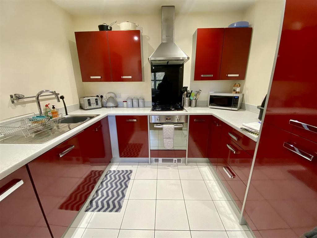 Bramleys Estate Agents - Marmaville Court - Mirfie