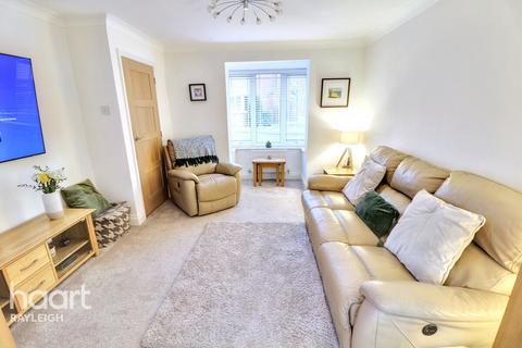 4 bedroom detached house for sale, Downhall Park Way, Rayleigh