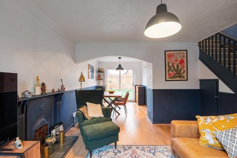 19 Artillery Row, Gravesend, DA12 1LY