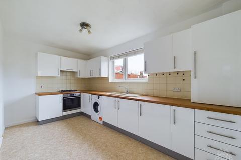60 Fullarton Crescent, South Ockendon, RM15 5HW