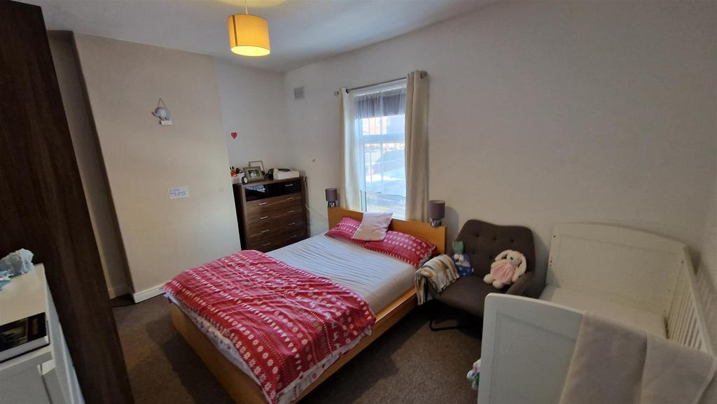 Front bedroom