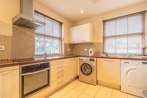 2 bedroom apartment for sale, New Road, Swindon SN4