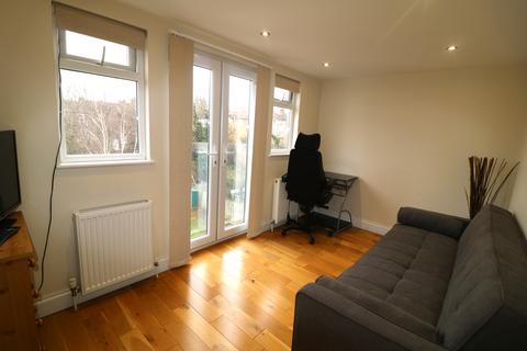 1 bedroom flat to rent, Arngask Road, London SE6