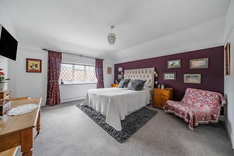 65 Reddown Road, Coulsdon, CR5 1AP