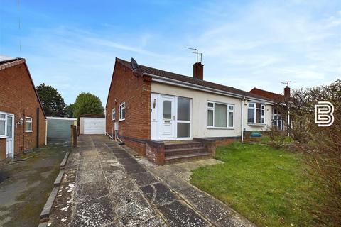 2 bedroom semi-detached bungalow for sale, Gilbert Avenue, Rugby CV22