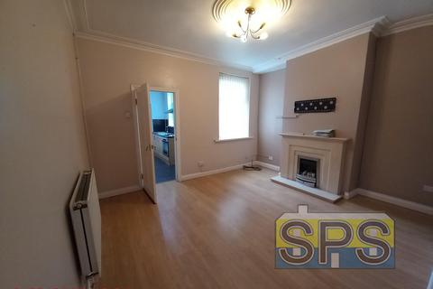 4 bedroom terraced house to rent, Seaford Street, Stoke-on-Trent ST4