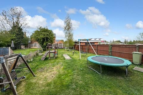 undefined, St. Marys Avenue, Bletchley, Milton Keynes