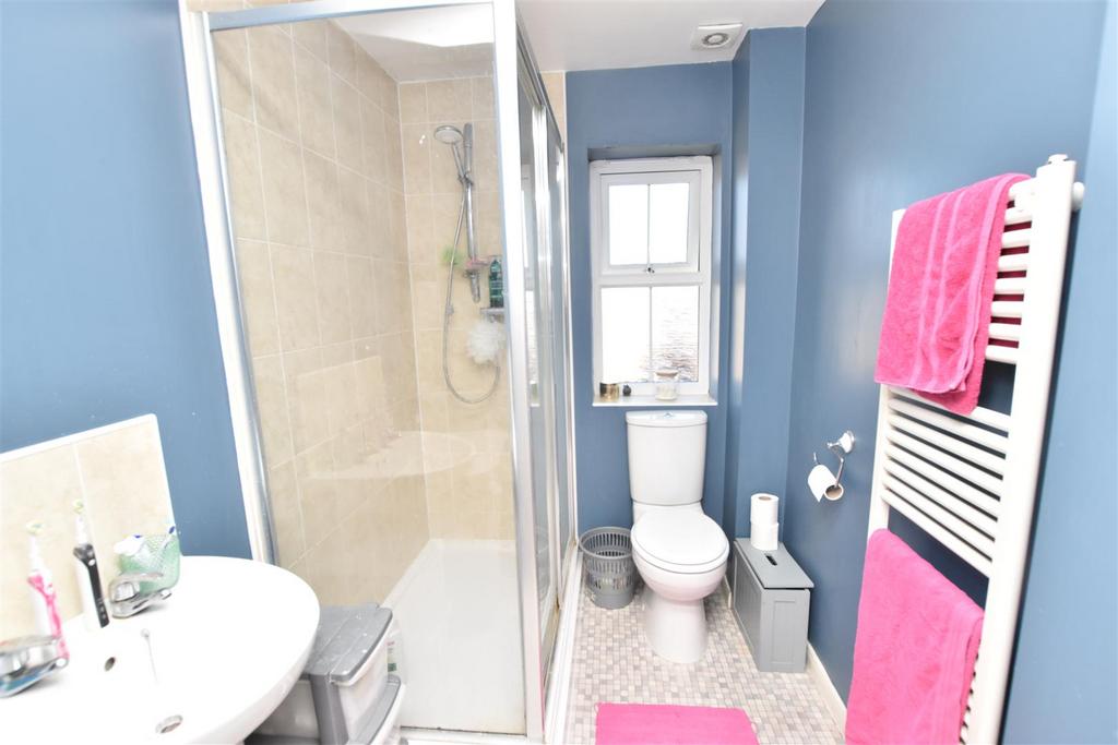 En suite shower room