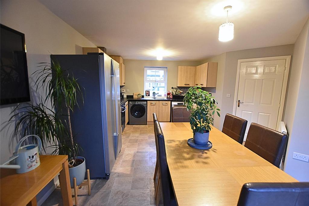 Kitchen diner