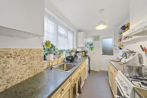 2 bedroom semi-detached house for sale, Bishops Road, Hanwell, W7