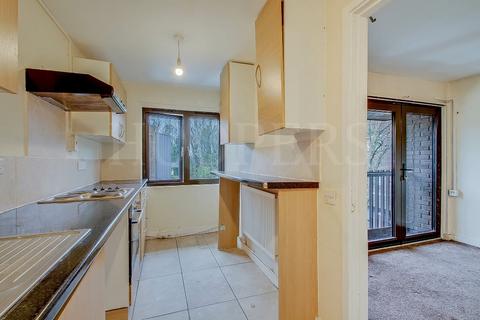 1 bedroom flat for sale, Brondesbury Park, London, NW6