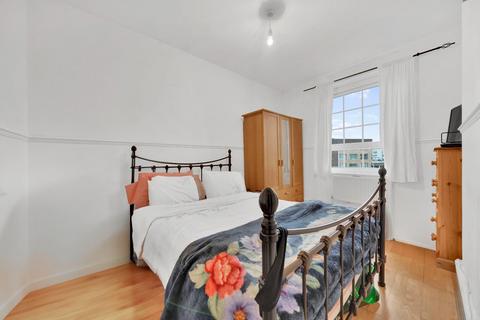 1 bedroom flat for sale, Moneyor House, London, N1