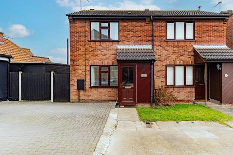 2 bedroom semi-detached house for sale, Harebell Way, Lowestoft