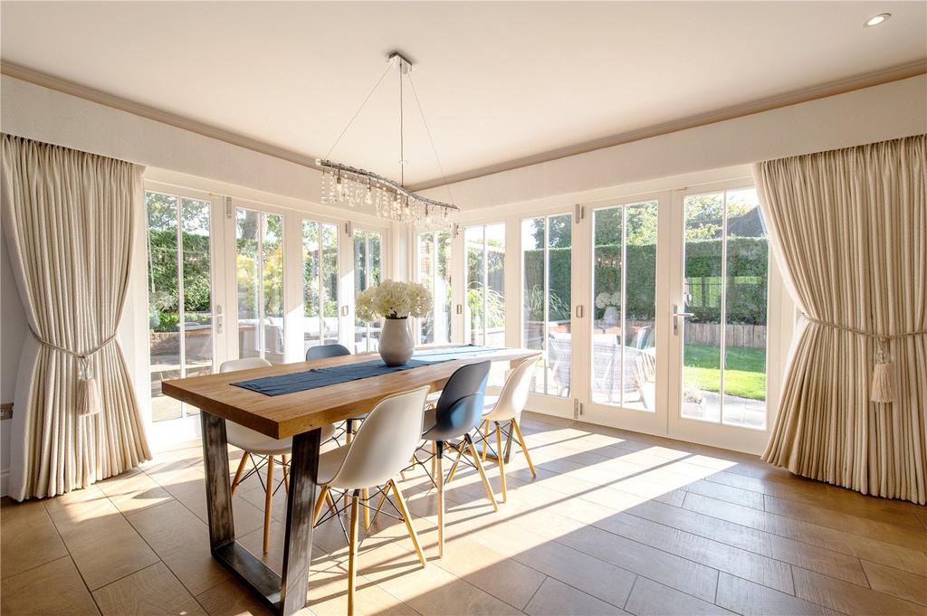 Breakfast/Family Rm