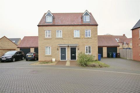 3 bedroom semi-detached house to rent, Pontefract Road, Bicester