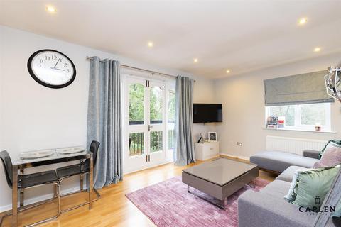 1 bedroom apartment for sale, Epping New Road, Buckhurst Hill