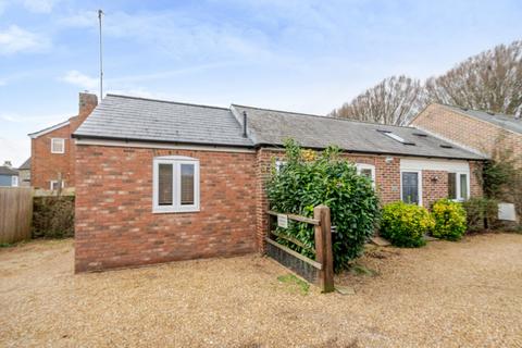 2 bedroom semi-detached bungalow for sale, 58 Oving Road, Chichester, PO19