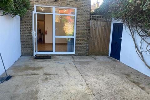 Leisure facility to rent, The Grove, Ealing