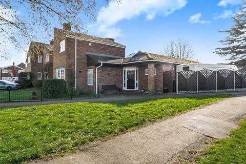 5 bedroom detached house for sale, Glebe Gardens, Harlington