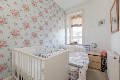 3f2, 25 Polwarth Crescent, Edinburgh, EH11 1HR