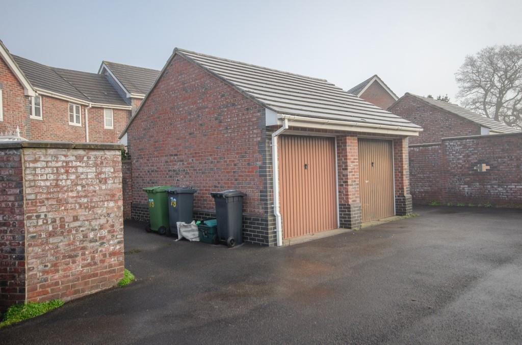 Garage-parking.jpg