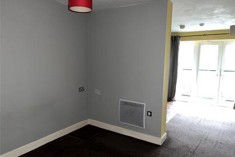 Studio for sale, Lower Canal Walk, Southampton, Hampshire