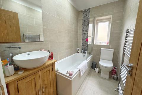42 Barnes Avenue, Rawtenstall, Rossendale, BB4 8ST