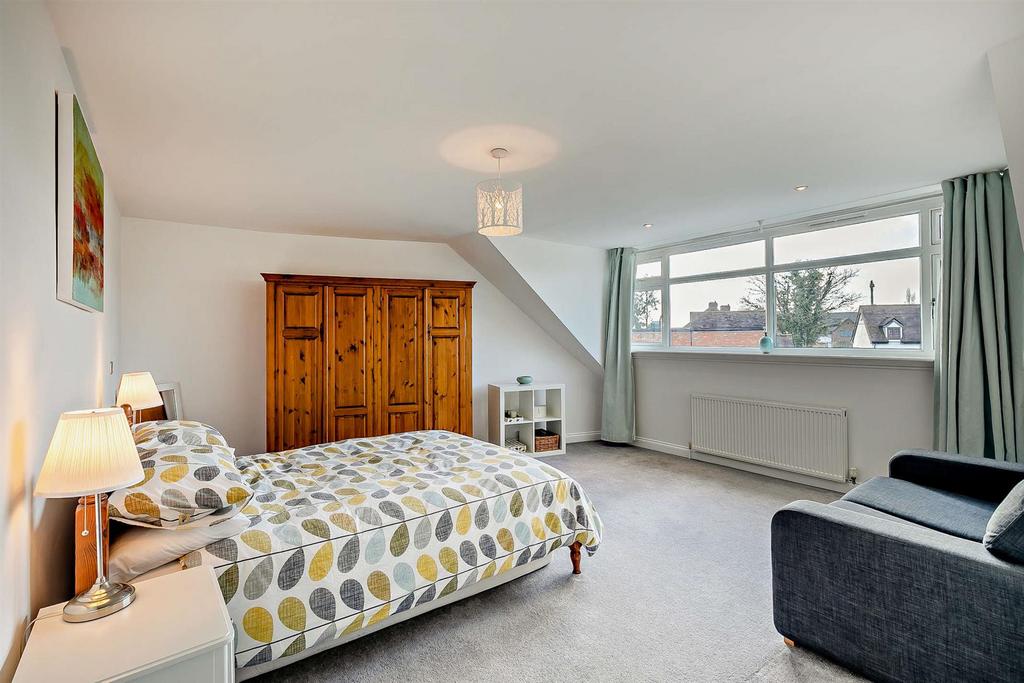 8634858-interior13-800.jpg