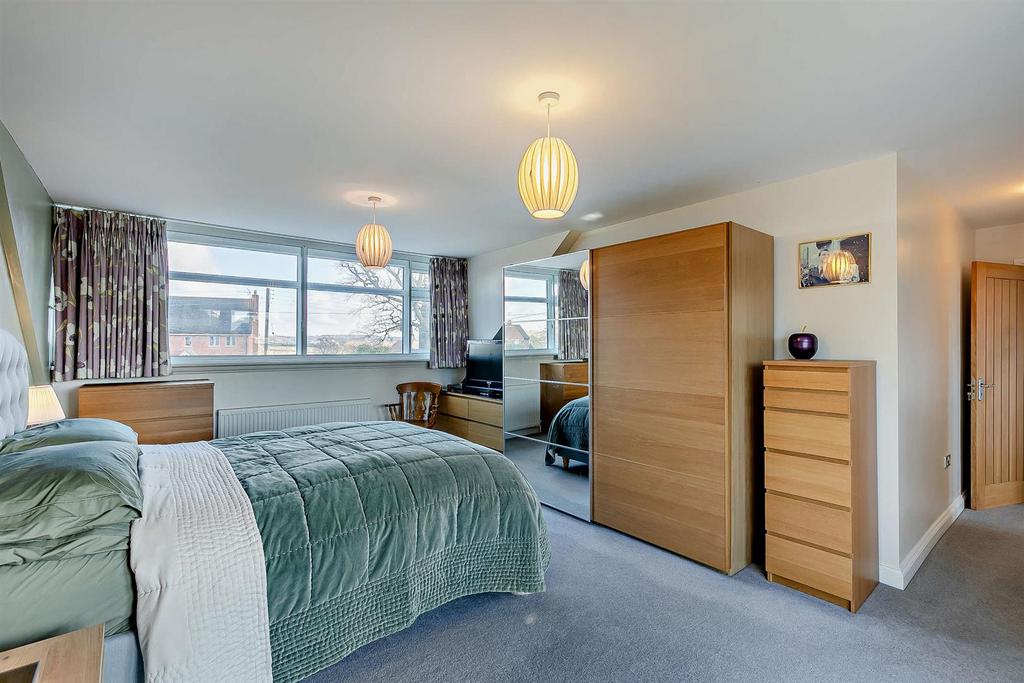 8634858-interior05-800.jpg