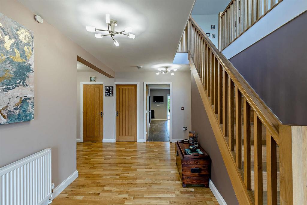 8634858-interior42-800.jpg