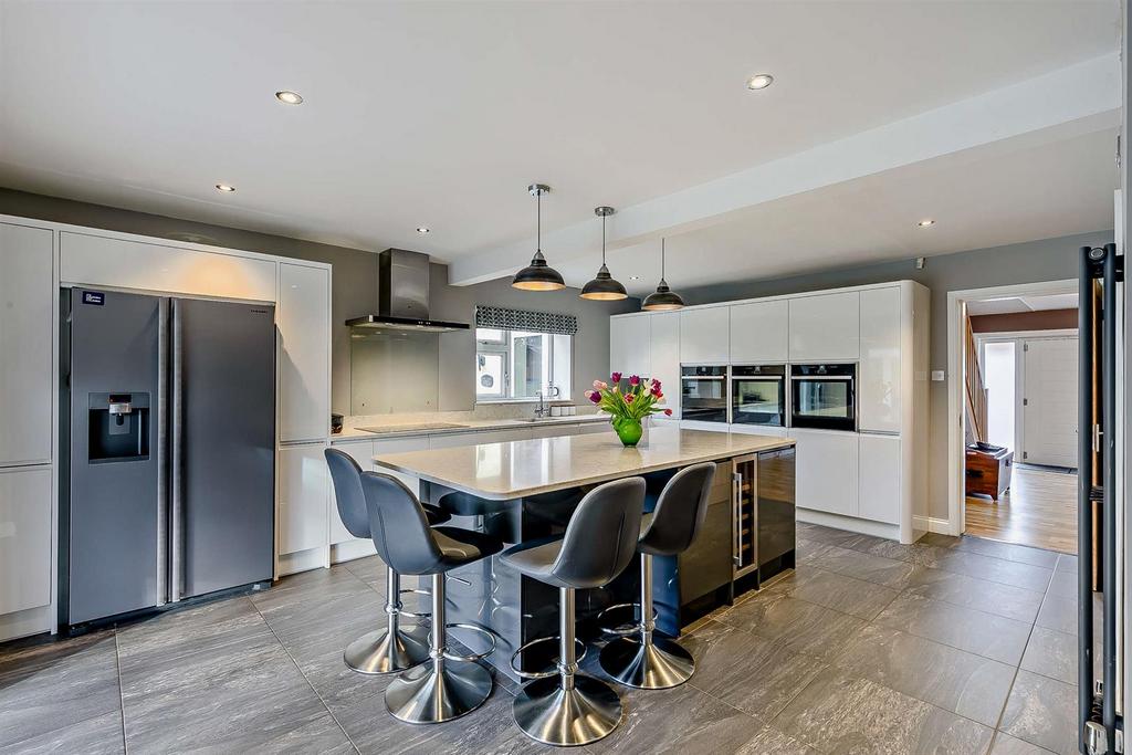 8634858-interior44-800.jpg