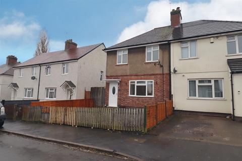 3 bedroom semi-detached house to rent, Hanbury Road, Bedworth