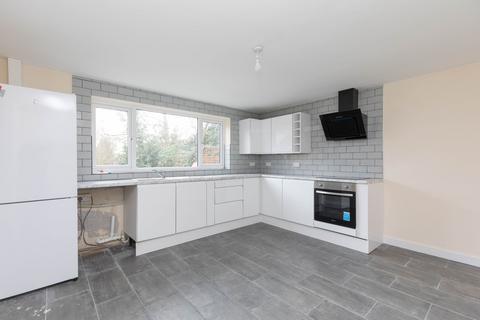 3 bedroom maisonette to rent, Lewes Road, Forest Row RH18