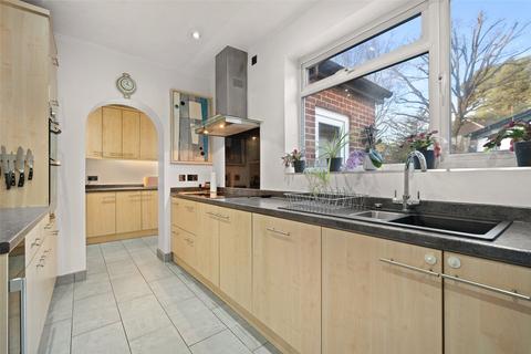 4 bedroom detached house for sale, Hatch Ride, Berkshire RG45