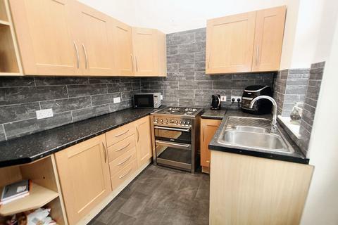 4 bedroom terraced house for sale, Industrial Street, Todmorden OL14