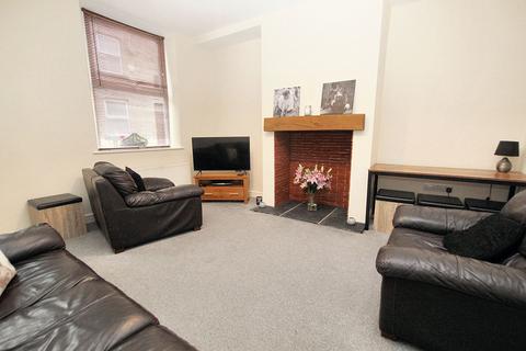 4 bedroom terraced house for sale, Industrial Street, Todmorden OL14