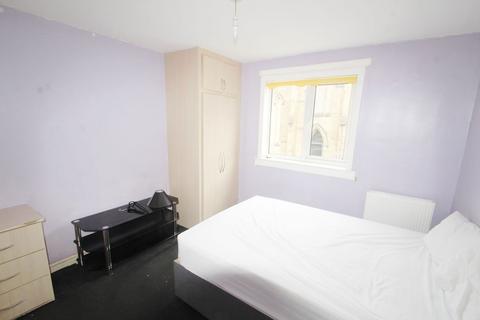 1 bedroom flat for sale, George Street, Flat 1-2, Paisley PA1