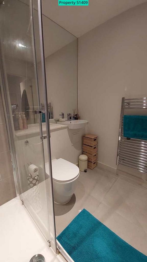 Shower Room - 2