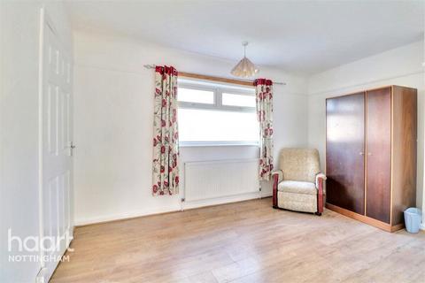 3 bedroom terraced house for sale, Woodside Road, Lenton Abbey