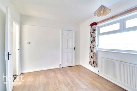 3 bedroom terraced house for sale, Woodside Road, Lenton Abbey