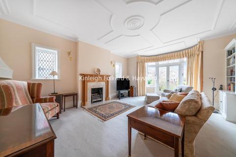 5 bedroom detached house for sale, Rodway Road, Bromley