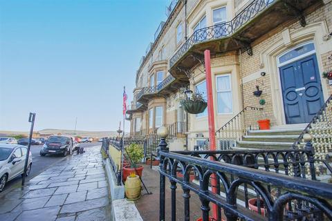 2 bedroom apartment to rent, Marine Parade, Saltburn-by-the-sea