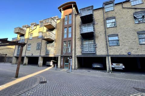 2 bedroom apartment for sale, Abbey Road, Barking IG11