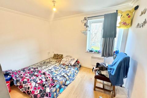 2 bedroom apartment for sale, Abbey Road, Barking IG11