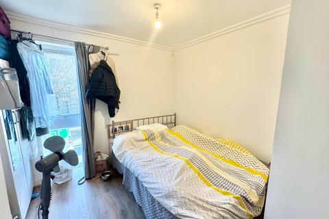 2 bedroom apartment for sale, Abbey Road, Barking IG11