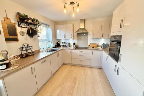 4 bedroom detached house for sale, Pioneer Road, Macclesfield