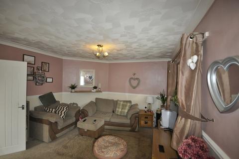 2 bedroom semi-detached house for sale, Warwick Road, Dudley, DY2