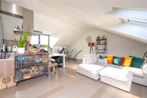 2 bedroom flat for sale, Camp Road, St. Albans, Hertfordshire